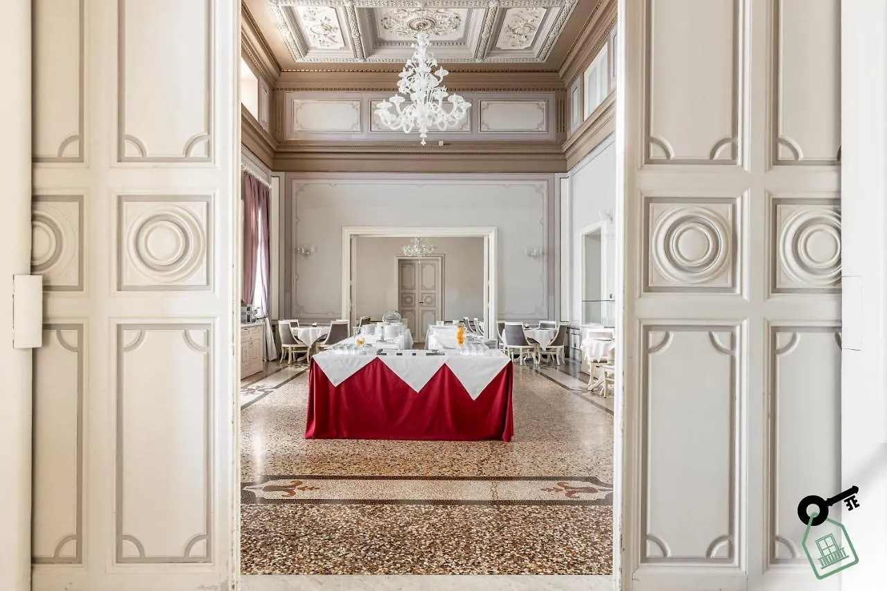 Hotel Rooms Livorno 0*,  Italy