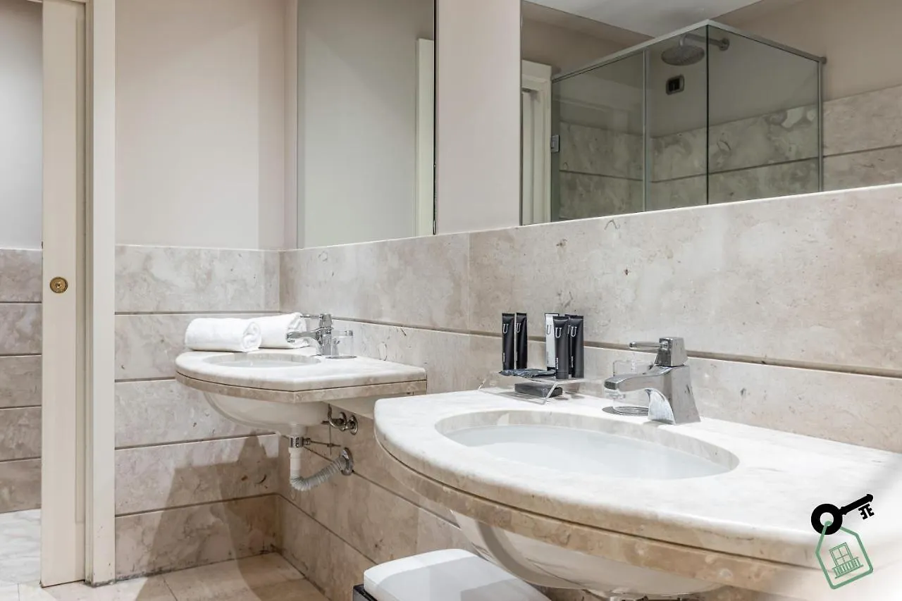 Hotel Rooms Livorno