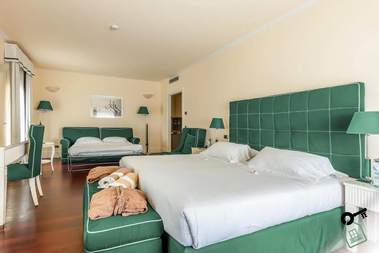 Apartment Hotel Rooms Livorno